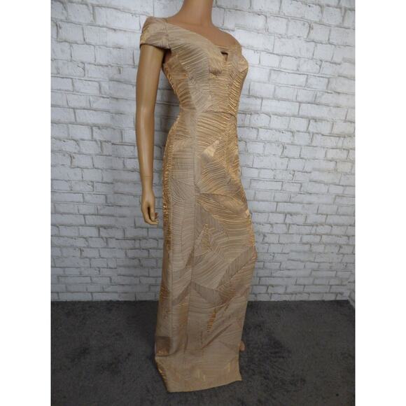 $690 Black Halo Eve Gold Metallic Harrow Off Shoulder Sheath Gown 2 NWT - Picture 3 of 16